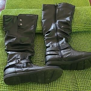 Route 66 sz 9W black scrunch boots